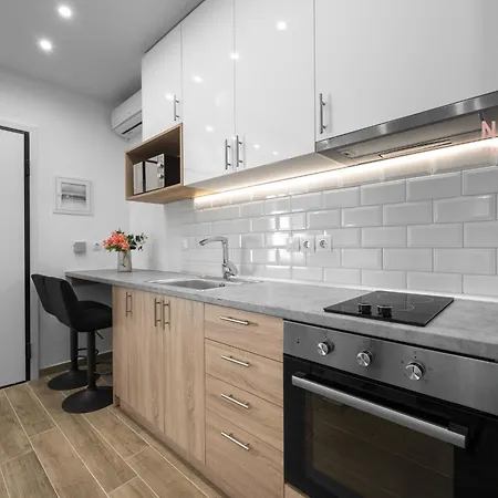 V6 Penthouse, Nilie Hospitality Mgmt * Θεσσαλονίκη